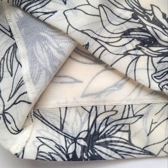 Vintage The Limited Sheer Floral Mesh Embellished Top, Lined, Size S - Picture 7 of 12